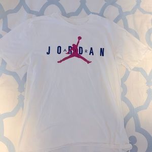 Men’s Medium Jordan jump man tee